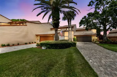 2455 Lake Point Ln, Clearwater, FL 33762