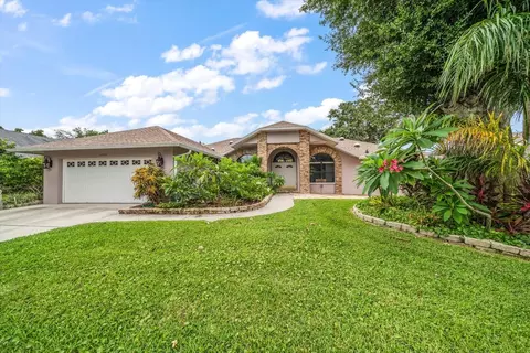 14404 Mark Dr, Largo, FL 33774
