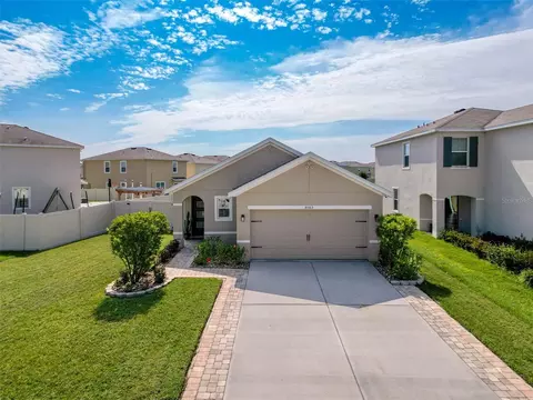 8089 Pelican Reed Cir, Wesley Chapel, FL 33545