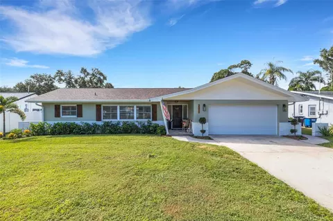 2333 Glenmoor Rd N, Clearwater, FL 33764