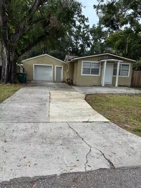 3812 E Lakeshore Dr, Tampa, FL 33604
