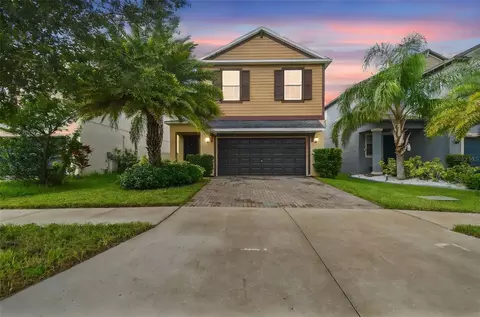 10011 Ivory Dr, Ruskin, FL 33573