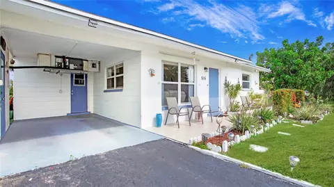 515 York Rd, Lehigh Acres, FL 33936