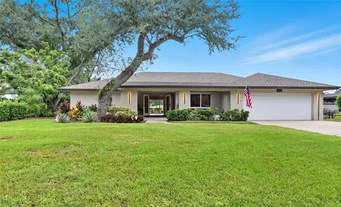 412 Montrose Ave, Temple Terrace, FL 33617