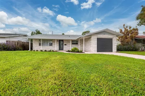 150 87th Ave N, Saint Petersburg, FL 33702