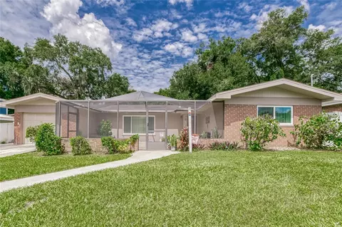 207 Glendale Dr, Brandon, FL 33511