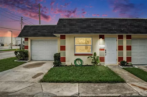 5032 Canner St, New Port Richey, FL 34652