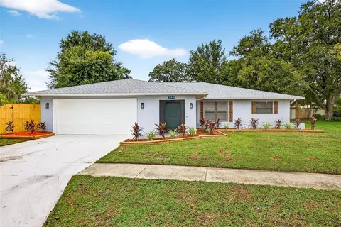 12839 Walnut Tree Ln, Hudson, FL 34669
