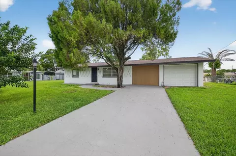 7239 Maryland Ave, Hudson, FL 34667