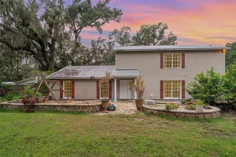 8575 Carey Rd, Lithia, FL 33547