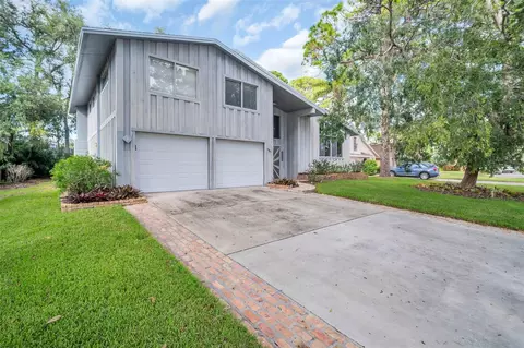 14355 83rd Pl, Seminole, FL 33776