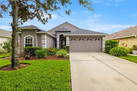 2005 Berry Lake Dr, Brandon, FL 33510