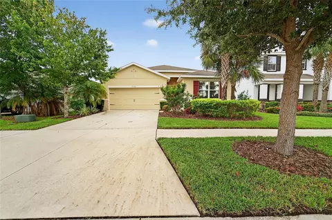 7533 Lantern Park Ave, Apollo Beach, FL 33572
