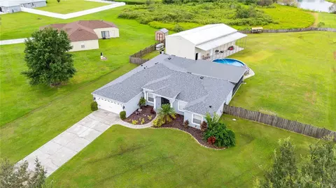 1552 Avondale Ridge Dr, Plant City, FL 33567