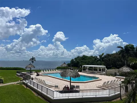 6372 Palma Del Mar Blvd S #219, Saint Petersburg, FL 33715