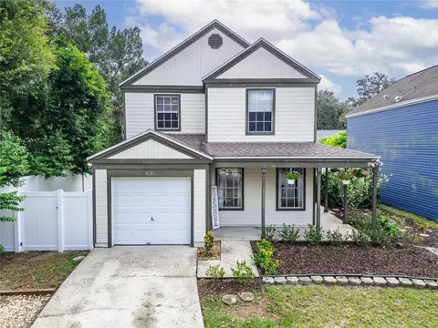 8211 Broward Pl, Temple Terrace, FL 33637