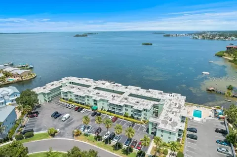 464 N Paula Dr #301, Dunedin, FL 34698