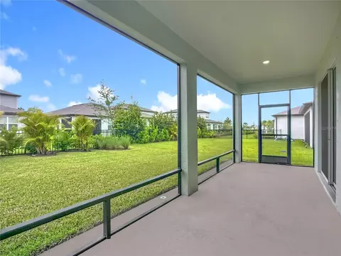 Exterior - 10005 Patterson Way, Parrish, FL 34219 photo 3 of 4