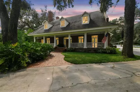 2906 Pemberton Creek Dr, Seffner, FL 33584