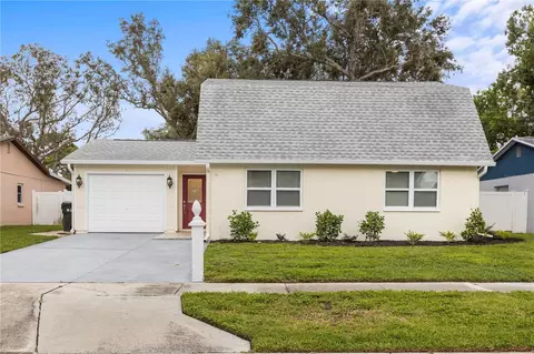 12925 126th Ter, Largo, FL 33774