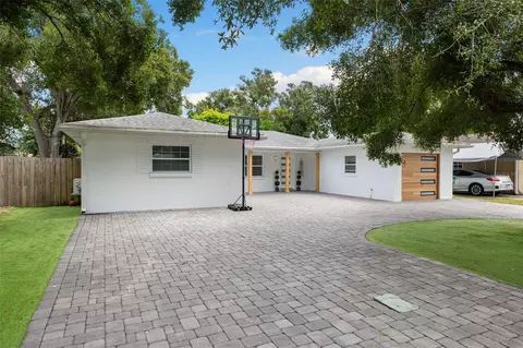 2404 S Hale Ave, Tampa, FL 33629