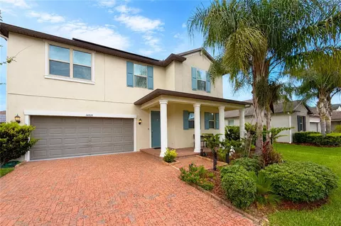 Exterior - 24928 Lambrusco Loop, Lutz, FL 33559 photo 12 of 13
