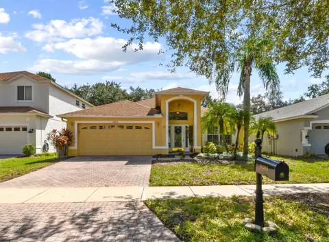 16203 Nottingham Park Way, Tampa, FL 33647