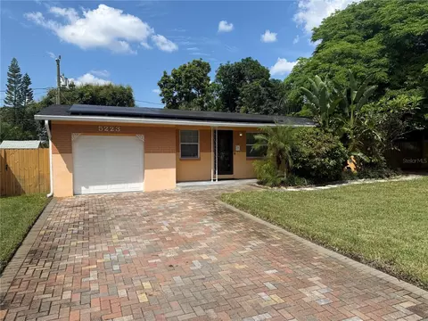5223 15th Ave N, Saint Petersburg, FL 33710