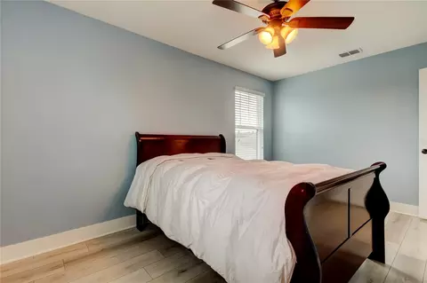 Bedroom - 12307 Juniper Field Ct, Riverview, FL 33579 photo 7 of 7