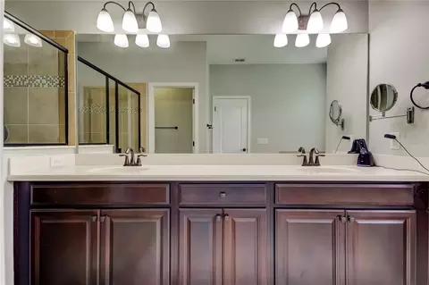 Bath - 12307 Juniper Field Ct, Riverview, FL 33579 photo 2 of 8