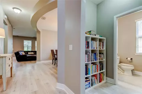 Entry Way - 12307 Juniper Field Ct, Riverview, FL 33579 photo 4 of 6
