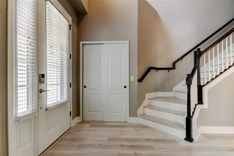 Entry Way - 12307 Juniper Field Ct, Riverview, FL 33579 photo 3 of 6