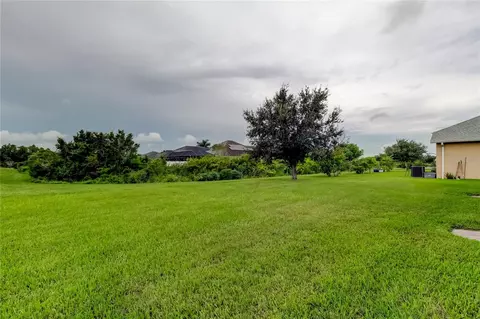 Exterior - 12307 Juniper Field Ct, Riverview, FL 33579 photo 11 of 15