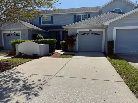 271 Hemingway Dr, Oldsmar, FL 34677