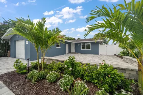 2109 Bay Blvd, Indian Rocks Beach, FL 33785