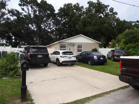 2729 Bel Aire Cir, Tampa, FL 33614