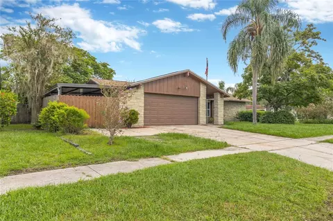 802 Centerwood Ct, Brandon, FL 33511