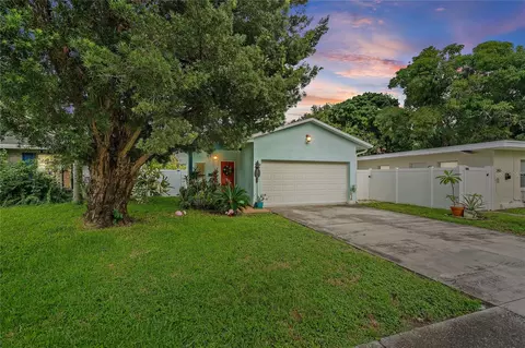 275 14th St N, Saint Petersburg, FL 33705