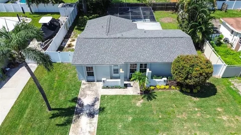 9650 68th St N, Pinellas Park, FL 33782