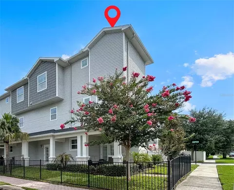 510 Douglas Pl, Dunedin, FL 34698
