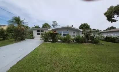 1010 Gulf Rd, Tarpon Springs, FL 34689