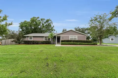11829 Orange St, San Antonio, FL 33576