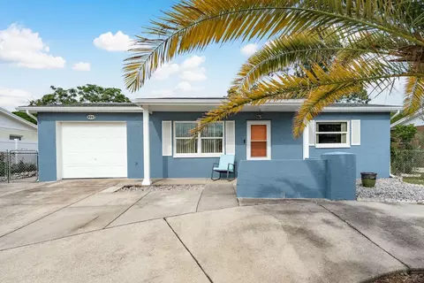 9307 Wolcott Ln, Port Richey, FL 34668