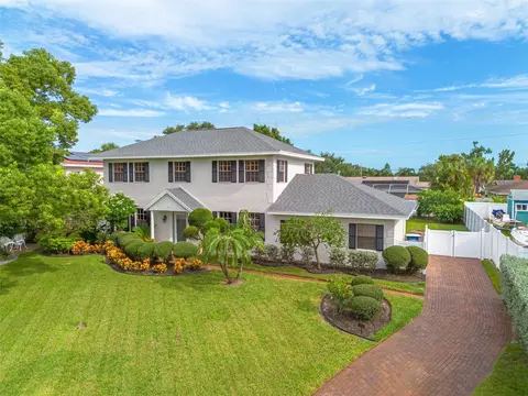 3250 San Pedro St, Clearwater, FL 33759