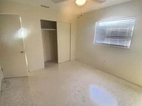 Bedroom - 1334 Sunset Dr, Sebring, FL 33870 photo 6 of 6