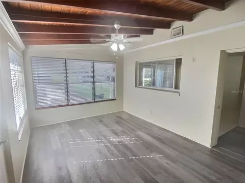 Living - 1334 Sunset Dr, Sebring, FL 33870 photo 10 of 11