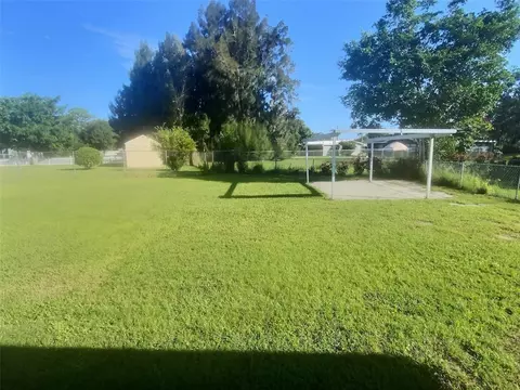 Exterior - 1334 Sunset Dr, Sebring, FL 33870 photo 6 of 7