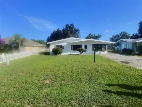 Exterior - 1334 Sunset Dr, Sebring, FL 33870 photo 3 of 7
