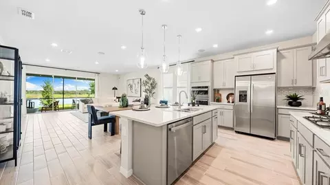 Kitchen - 13610 Cornerstone Way, Parrish, FL 34219 photo 2 of 4