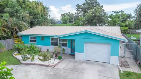 5914 Tangerine Ave S, Gulfport, FL 33707